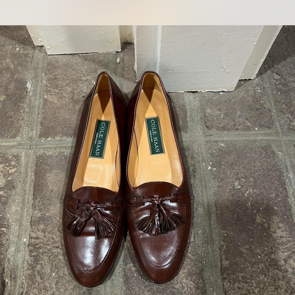 Cole Haan Dark Brown Tassel Loafers 8 AA